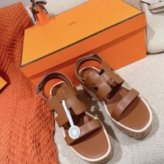 Hermes Sandals